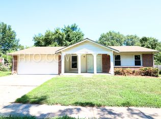 1739 Del Rosa Way, Saint Louis, MO 63138