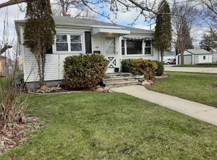 1702 27th St, Kenosha, WI 53140