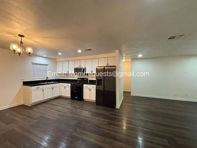 803 Worcester Ave #3 — Photo 6