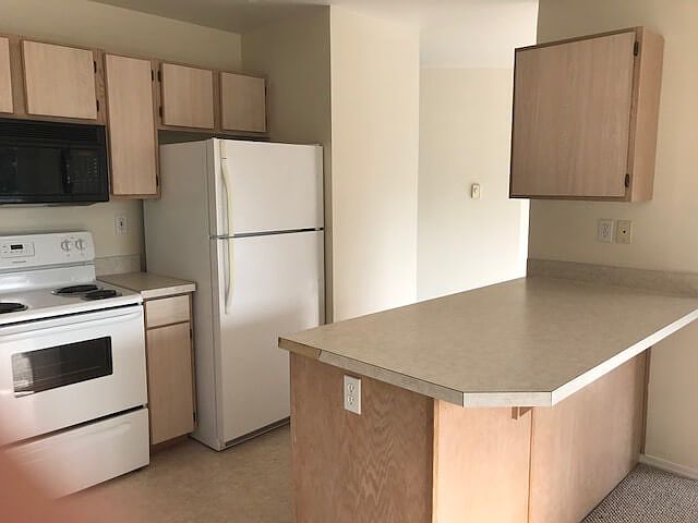 3 bed 2 bath 3 bed 2 bath