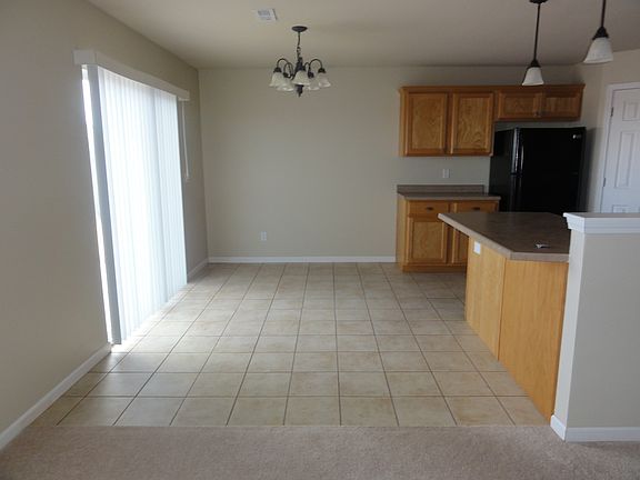 3rd image of 2022 Thompson Dr