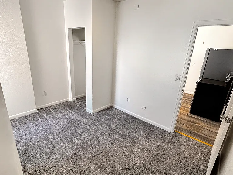 240 Main St #2D — Photo 11