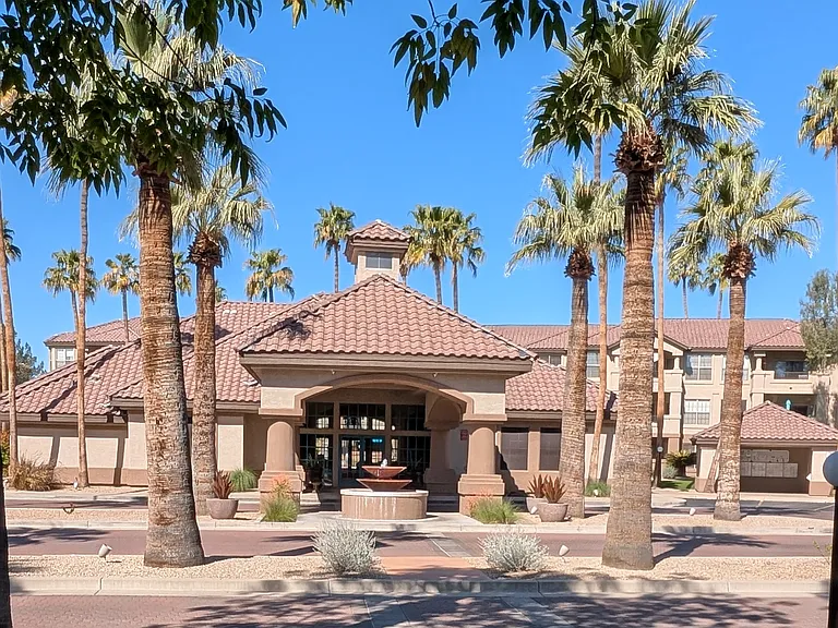 14950 W Mountain View Blvd — Photo 2