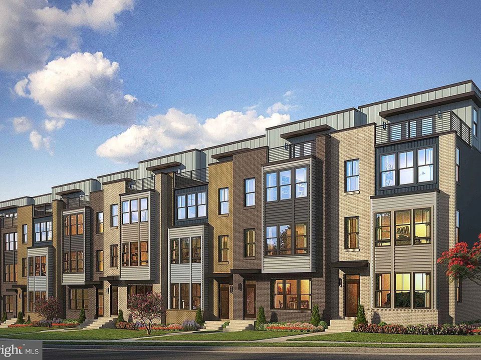 Tall Oaks Stanley Martin Townhouse. Marly Model built in 2000