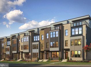 12040 N Shore Dr, Reston, VA 20190