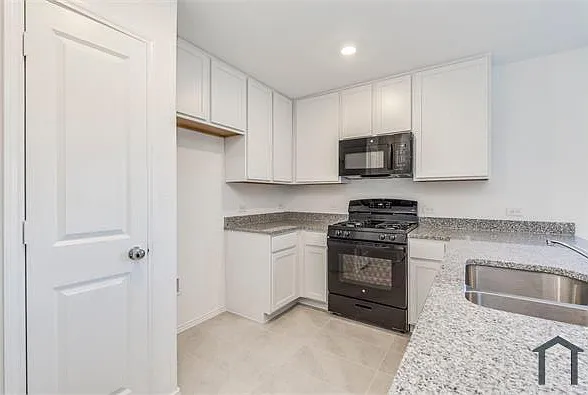 3605 Flicker Ln — Photo 23