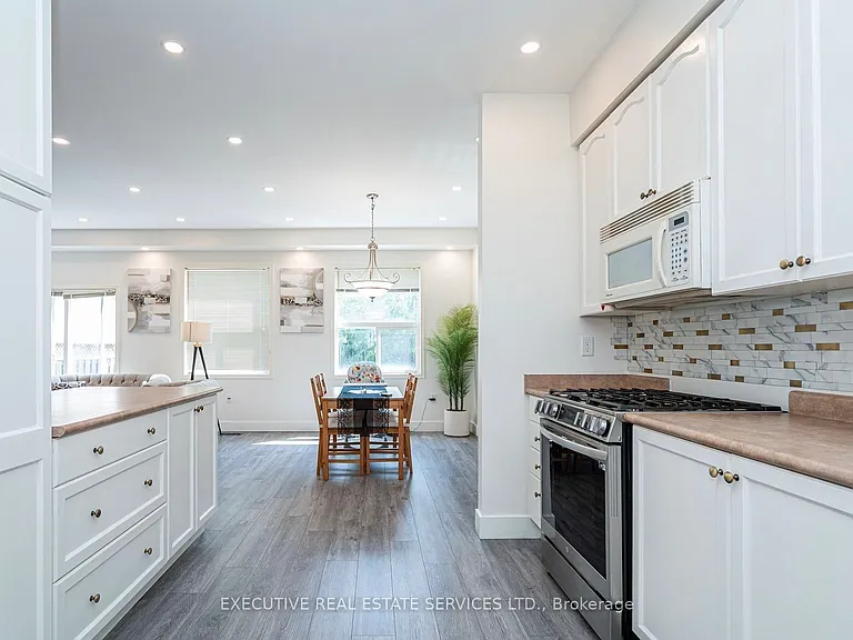 25 Dreamcrest Ct — Photo 18