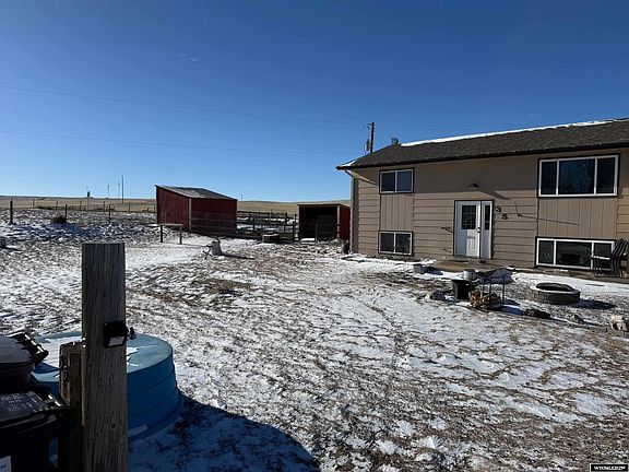 3rd image of 35 Cougar Rd