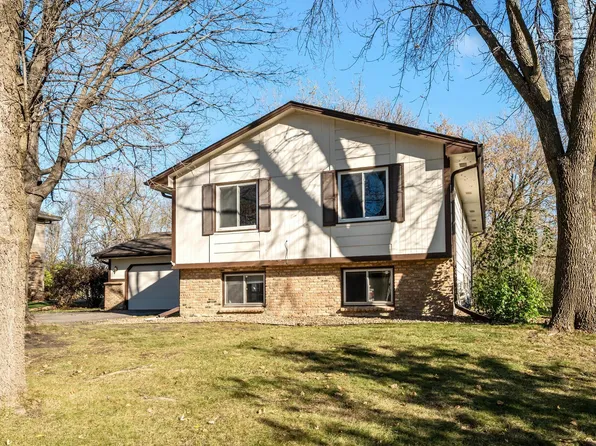 6632 Edgemont Blvd N, Minneapolis, MN 55428