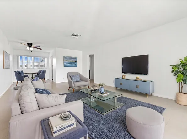 2755 NE 28th Avenue #F-1, Lighthouse Point, FL 33064