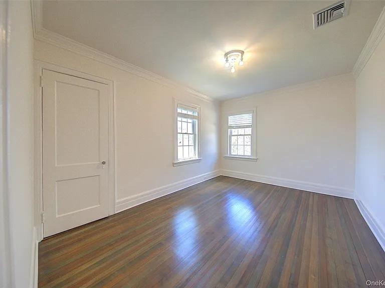 159 Magnolia Blvd — Photo 41