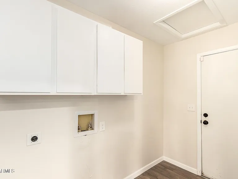 518 N Pepperwood Ct — Photo 19