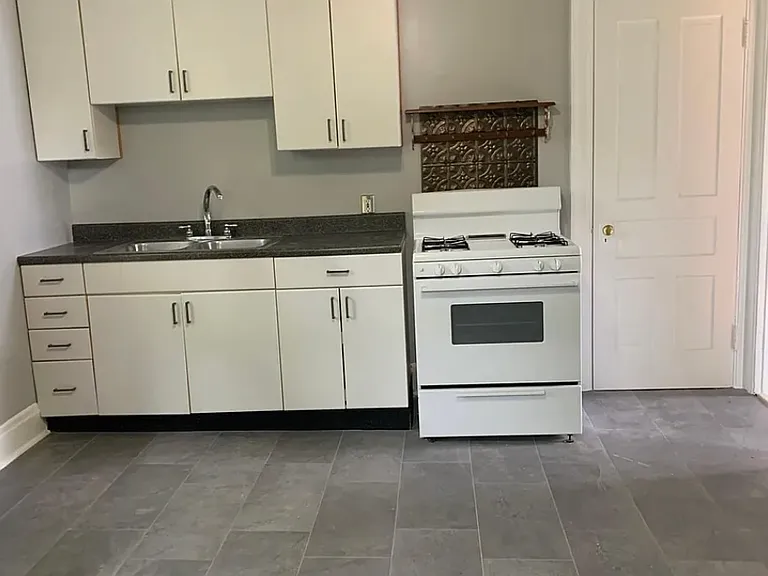 1801 Lincoln Ave #6 — Photo 9