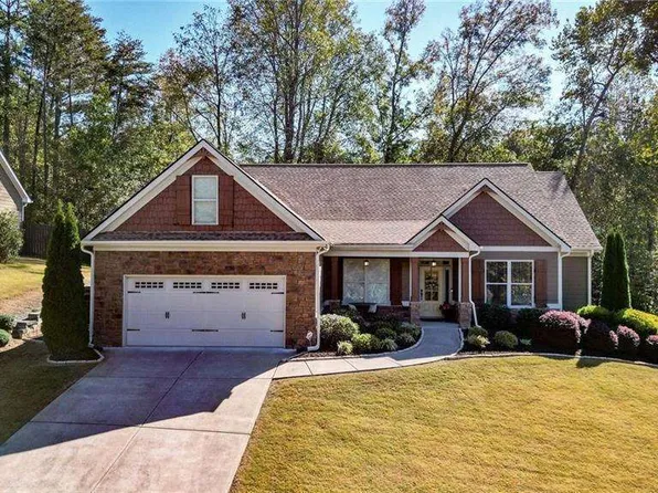 304 Taylor Leigh Ct, Ball Ground, GA 30107