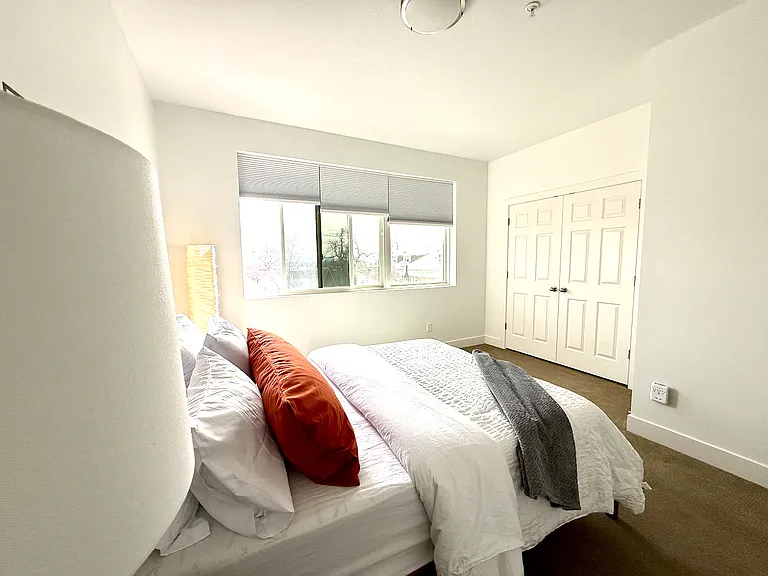 676 E Markea Ave — Photo 29