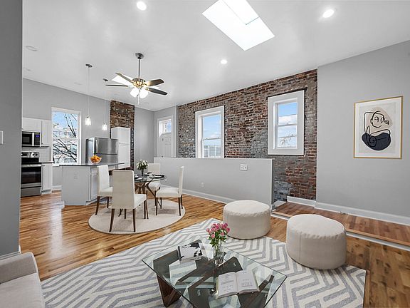 2nd image of 1417 Tower Grove Ave #4387db118