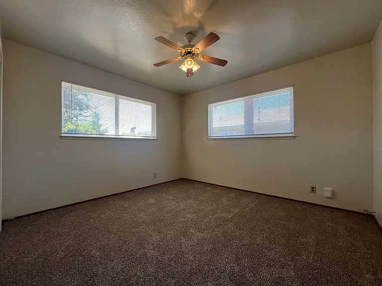 240 S Mills Ave #&-1924 — Photo 8