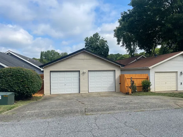 2959 Hawk Ct SE, Marietta, GA 30067