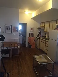 Rented by R New York