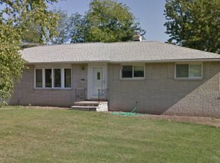 1800 Green Acres Dr, Parma, OH 44134
