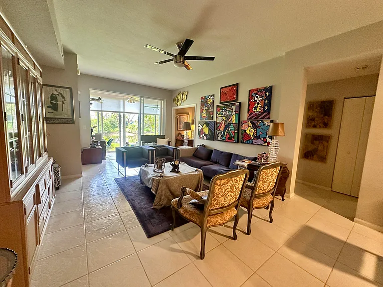 12418 Crystal Pointe Dr #102 — Photo 14