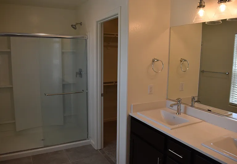 698 Jessie Dr — Photo 31