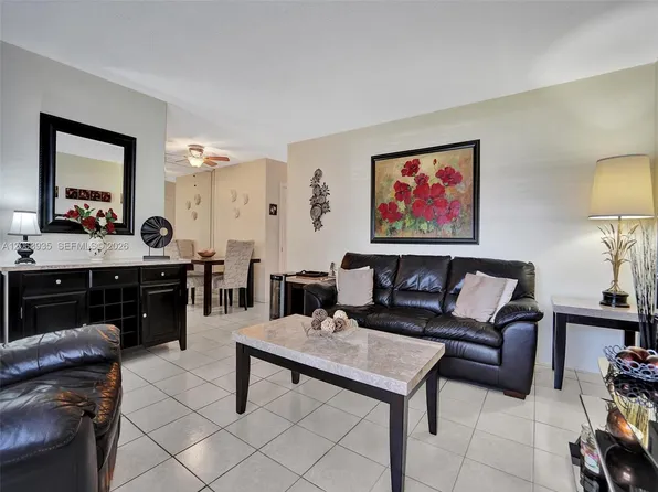16901 NE 13th Ave APT 110, Miami, FL 33162