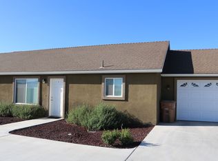 21617 Golden Star Blvd #B, Tehachapi, CA 93561