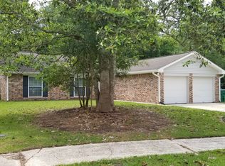 135 Pine Cir, Slidell, LA 70458