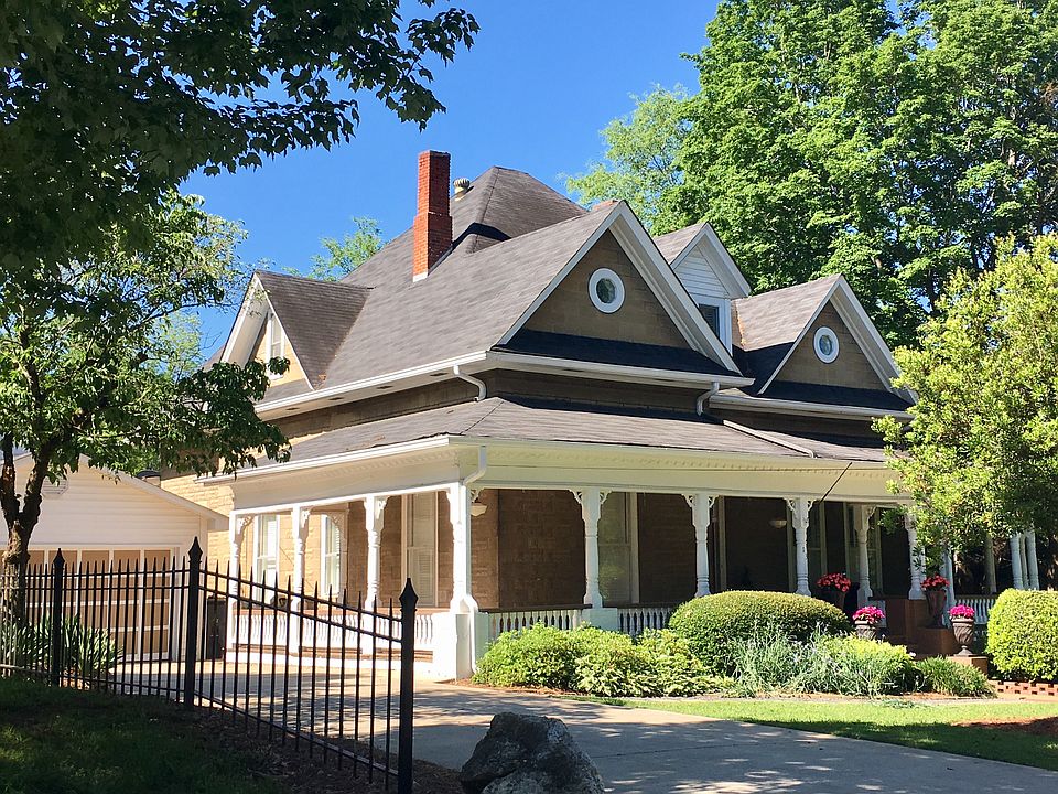 131 Howard Street 