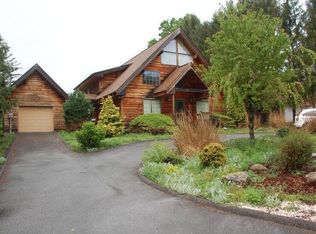 709 Spring Garden Dr, Bluefield, WV 24701