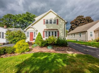 92 Armstrong Ave, Rochester, NY 14617