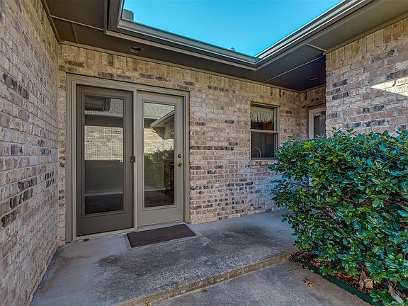 5th image of 12515 Greenlea Chase