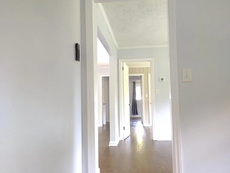 2510 Miriam Ln — Photo 12