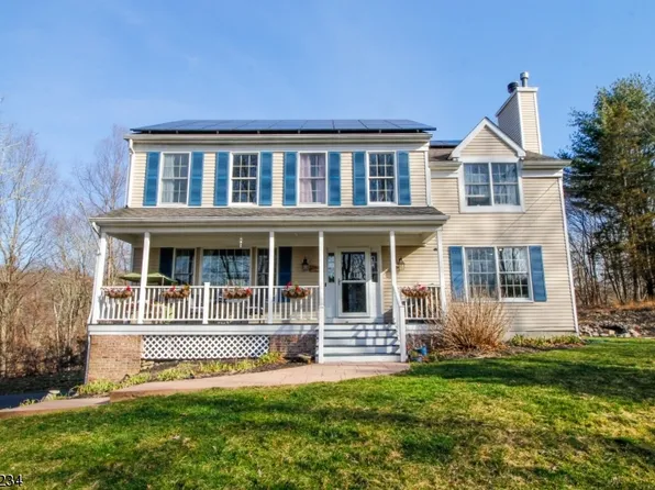 43 Sand Pond Rd, Hardwick Twp., NJ 07825