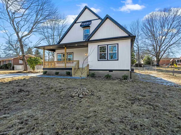 1 Galax Dr, Greenville, SC 29617