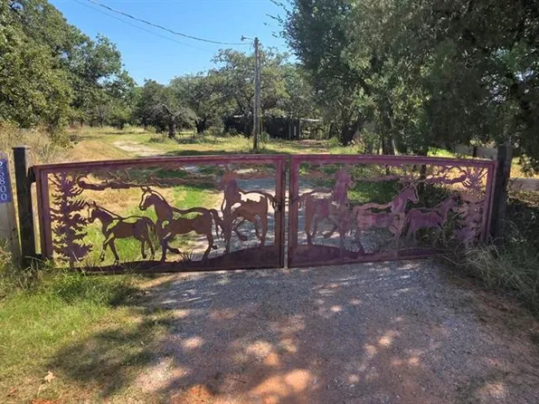 26800 Poplar Ln, Blanchard, OK 73010