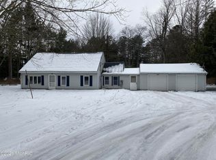 3981 Beattie Rd, Muskegon, MI 49445