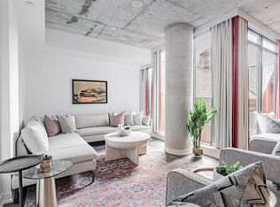 560 King St W #418, Toronto, ON M5V 0L5