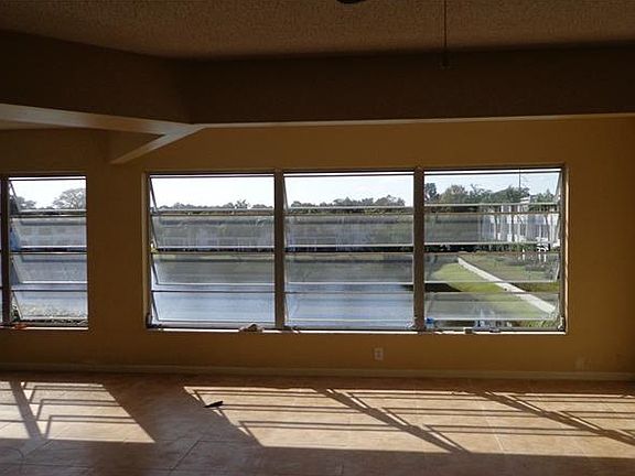 4th image of 1655 S Highland Ave APT I284