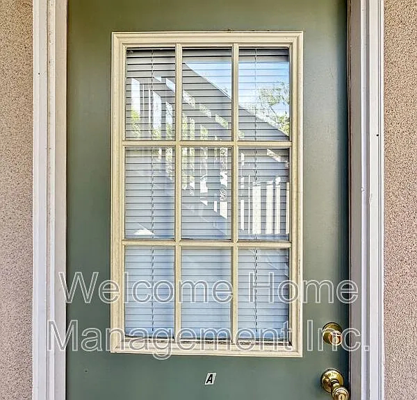 1436 Henry St #A — Photo 2