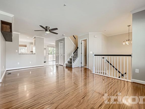 5th image of 38 Glyndon Gate Way