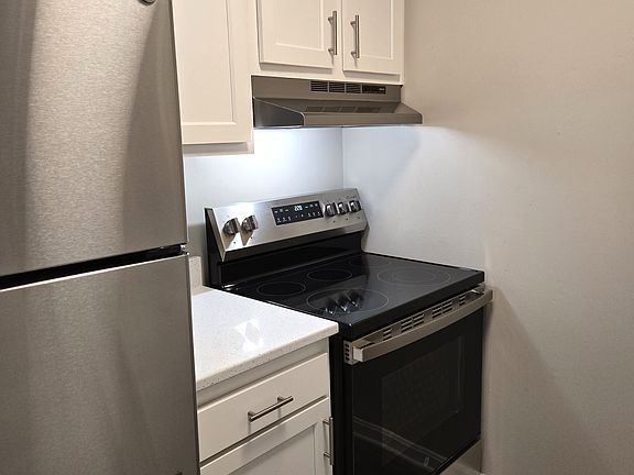 2nd image of 4202 Breckenridge Ln #14