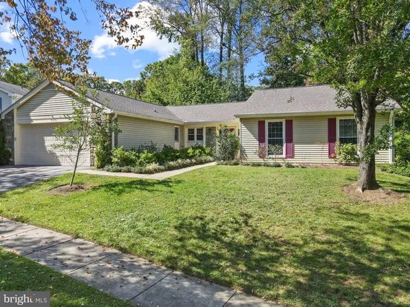 854 Woodmont Rd, Annapolis, MD 21401