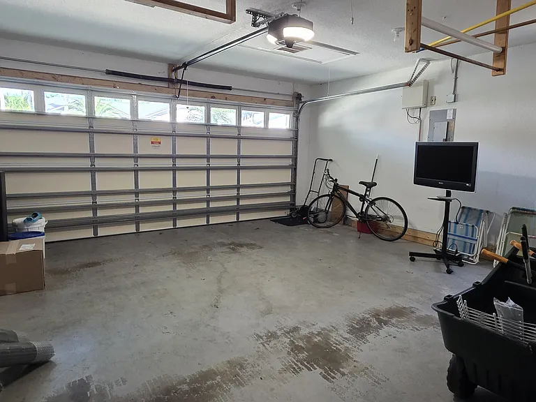 2474 Islander Ct — Photo 34