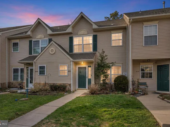2711 Falcon Ct, Mays Landing, NJ 08330