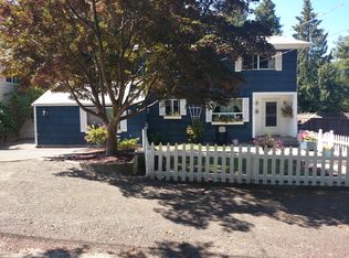 9337 Forest Ct SW, Seattle, WA 98136