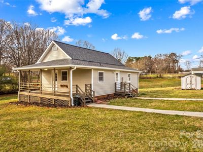 126 W Thomas St, Troutman, NC, 28166