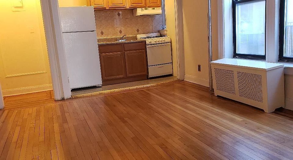 1st image of 379 Eastern Pkwy #3C
