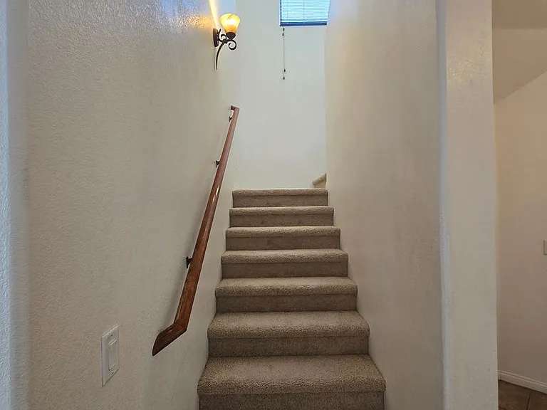 9164 Craven Ave — Photo 14